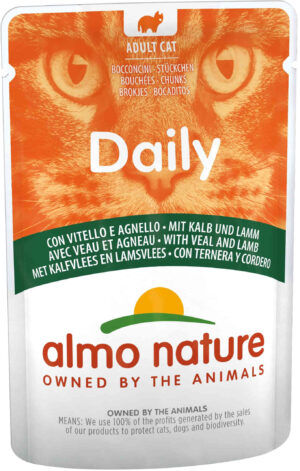 ALMO NATURE DAILY Plic pentru pisici, cu viţel şi miel 70g